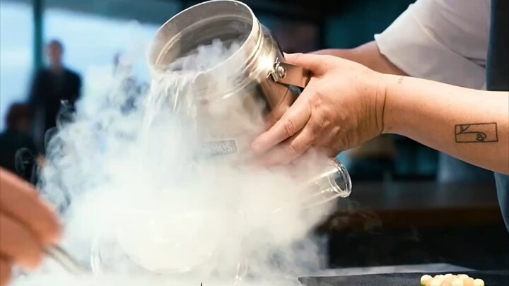 Wealthy patrons were invited by a world-class chef to savor a gourmet feast—only to discover that th