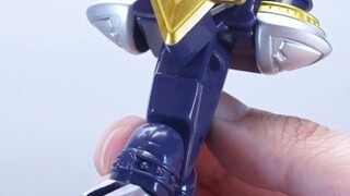 [Kiếm Kamen Rider = Chiến binh mặc giáp? 】-Đập hộp dòng FFR BLADE03