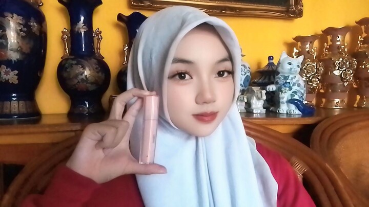 || jangan asal asal an pakai lip glaze ,sini aku ajarin!!😼||