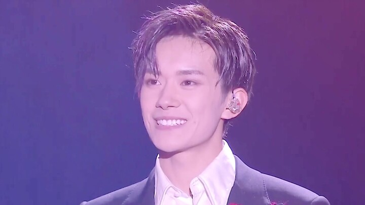 [My husband is 18 years old] [Liu Yifei x Yi Yang Qianxi] Pseudo newlyweds honeymoon vlog/No sweetne