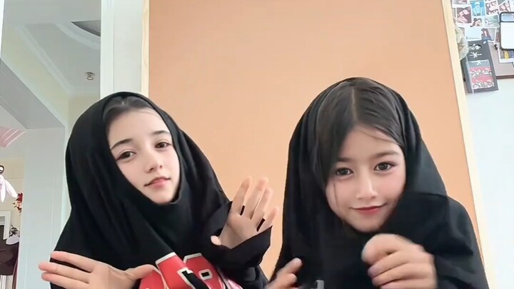 Goyang-goyang hahaha #Versi goyang Yao Yi Yao sangat menggemaskan #Orang Xinjiang #Cewek yang lucu