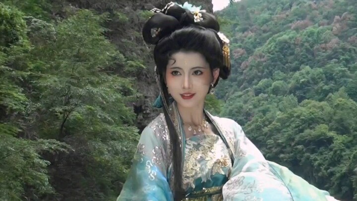 Green peaks rise from the ground for thousands of miles, and white streams flow through the air for 