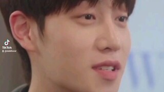 jun and jun the series yung tipong lagi ka nalang nag seselos. kahit wala ka pang karapatan 🤣😂