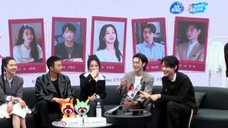 Meme trong "Cheng Huan Ji Pinch People" là ý tưởng của Yang Zi về câu chuyện "Sha Monk Style Pinch P