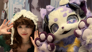 يبدو أنني أزور معرض شنيانغ للرسوم كل عام خلال العطلة!