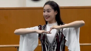 一起欢乐的跳吧～