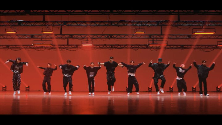 【SnowMan】YouTube 4K: "Cry out" Dance Practice