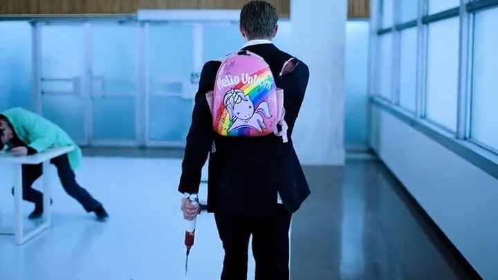 Have you noticed that the tougher the man, the more he likes pink! Or the tender pink?