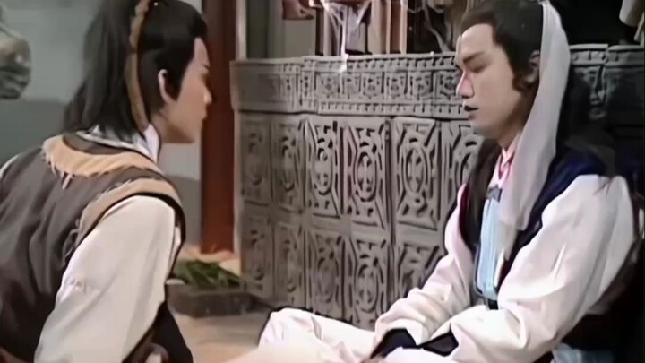 I always feel like Guo Jing and Yang Kang ended up with gender-swapped versions of each other.