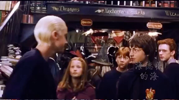 تعالوا اسمعوا الأسطورة وهو يهمس بكلمات الحب لـ بو ته!