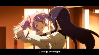 魔法少女小圆 瓦尔普吉斯之夜的回天 剧场版 新情报，多了新人物，无法用语言描述心情，只能说接下来的时间要不断循环观看这段影片，好多细节需要看，绿发一眼不是爱生眩