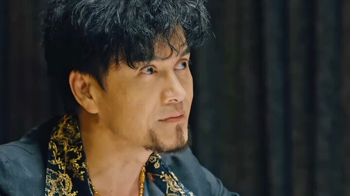 The crime boss returns after 15 years in prison, only to be disowned by his former underlings who’ve
