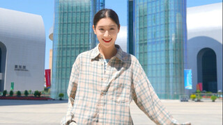 Tại trung tâm sáu bảo tàng ở Urumqi, Tân Cương quê tôi, nhảy một điệu Ba Lang Tử thôi nào～