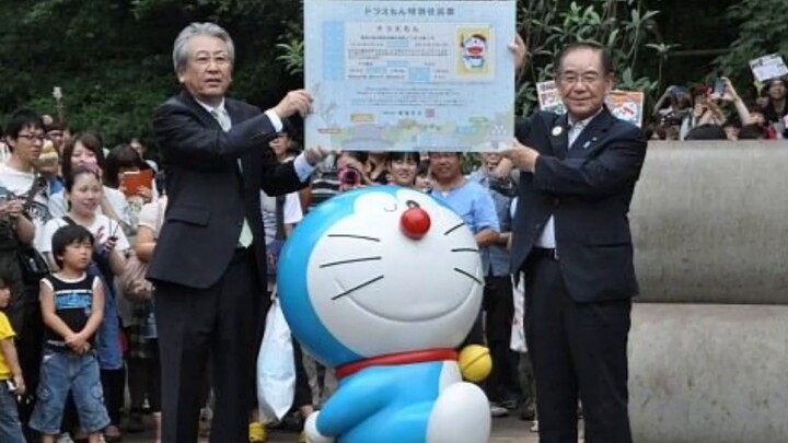 Does Doraemon have a formal job?