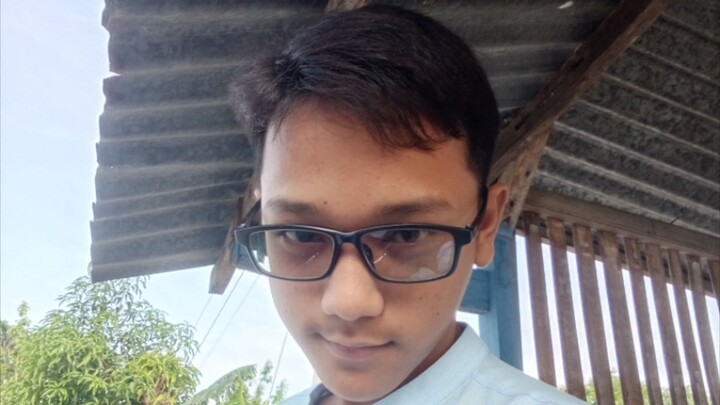 foto kenangan kehidupanku hehe😁😁😁