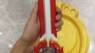 求 导 陀 螺