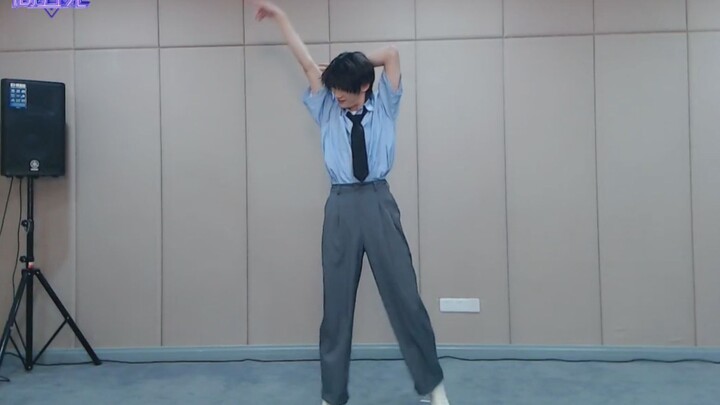 【女团舞】丁程鑫再跳大艺术家怪美的！【竖版FOCUS】