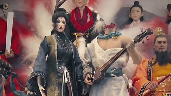 How can the girlfriend be blamed for smashing her boyfriend’s action figures worth hundreds of thous