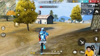 FREE FIRE PAKAI SET SERBA BIRU AUTO BANTAI 1 SERVER !!