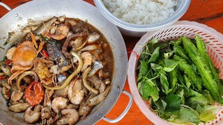 Cá Tôm Cua Kho Lạt • Bữa Cơm Sau 1 Ngày Đi Biển | Ngư Dân Miền Tây