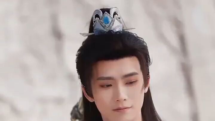 Useless Man Get Sky-Defying Sys Levels Up At 100x Cultivation Speed Ringed By Many Beauties