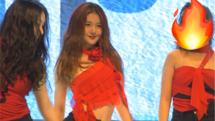 ฉันคือคนที่ป๊อปที่สุดในการสั่นหน้าอก! เนย์กาเกียเกียลากา～2NE1