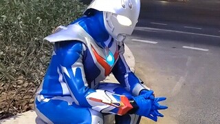 发现一只emo奈