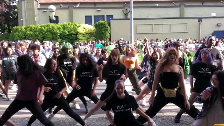 เพลงของ NCT เต้นแบบสุ่มในแวนคูเวอร์ (เพลงของเสี่ยวเถียวเหมาะกับการร้องร่วมกันจริงๆ ฮ่าๆๆๆ)