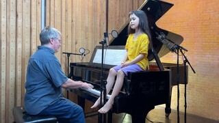 "Auld Lang Syne" Song - Emilie and Dad