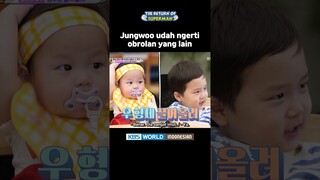 Jungwoo mau ikut ngobrol dong!!