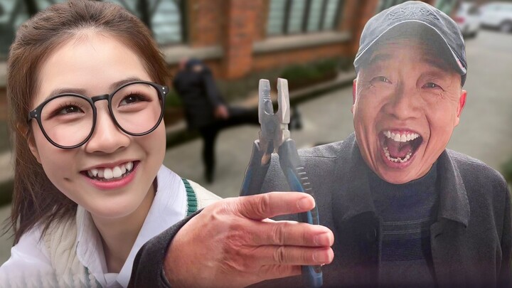 大 型 网 恋 奔 现 社 死 现 场  ！！！