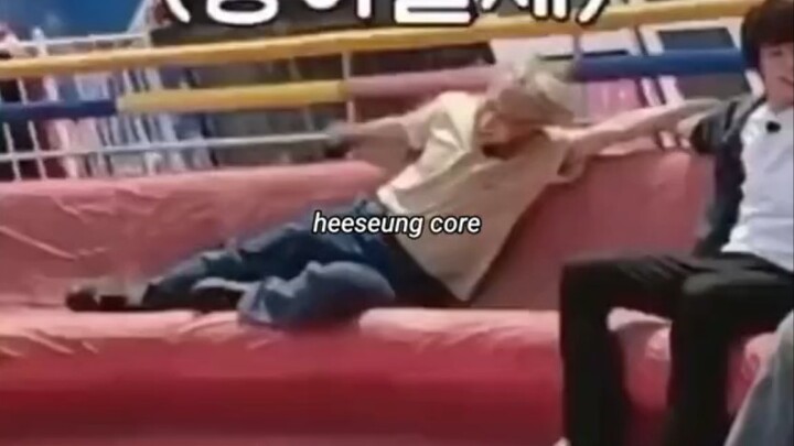 Saya sangat meragukan kondisi mental Pangeran HYBE, Lee Kuisung 😗