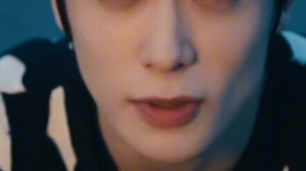 Hiện tại đẹp trai nhất Kpop