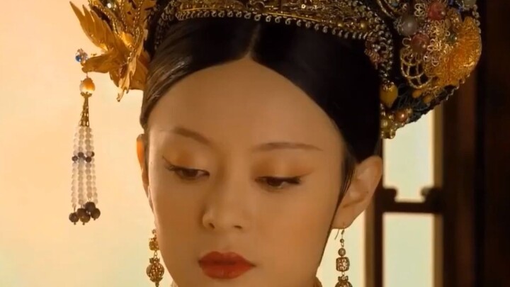 Longyue truly lives up to her title as the “King’s Crystal” — every line she says is packed with hid