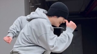 It's 2025 and we can still see Rikimaru dancing RUN BTS, and he dances so easily that he tricks ever
