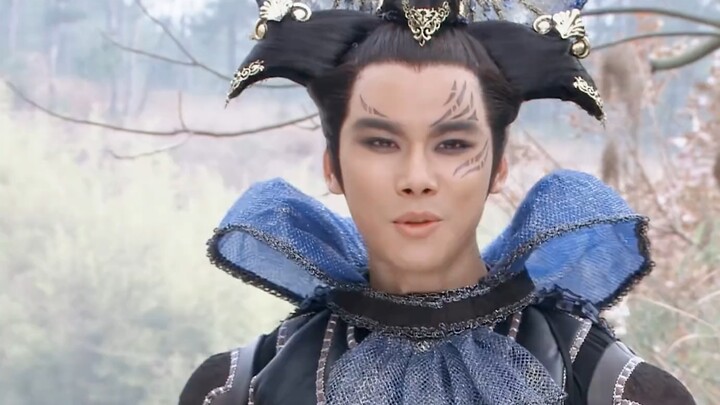 Xiao Feng: What can I do? The little bunny is just too cute—I can’t help but fall for it.