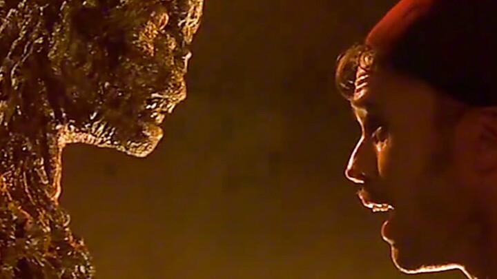 The man turned around and immediately ran into a mummy.