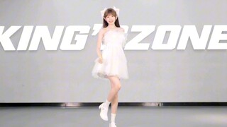 【脆冰沙】小白猫也要做女王  我是女王卡片嘻嘻嘻queencard