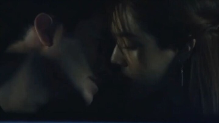 [Don't worry about my wife, I just want to have a baby with you] [I can't help wanting to kiss in th