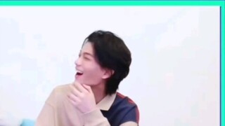 Ding Yuxi and Zhang Yuxi's interview was so sweet! I am a sourpuss