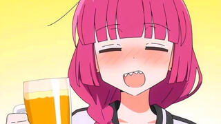 低情商：酒蒙子 高情商：会白给的合法萝莉