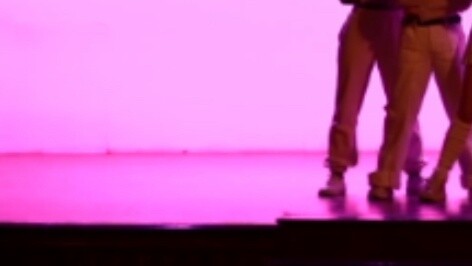 หนุ่มไฟแรง? เวที Super NMIXX OO! ไม่ดูเวทีปาร์ตี้นักศึกษาอังกฤษก็เสียอารมณ์ @希