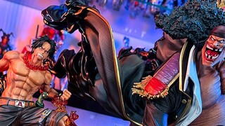 [Jimei Hall: Ace vs. Blackbeard] A statue that can be divided into two