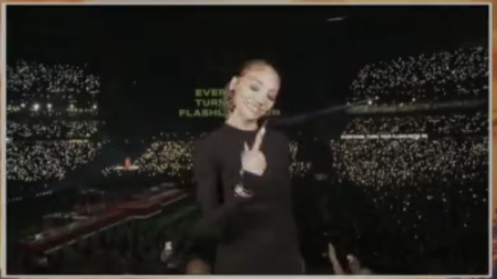 [ไฟล์เสริม] การแสดงช่วงพักครึ่งของ Super Bowl ปี 2023 สาวภาษามือน่ารักมาก