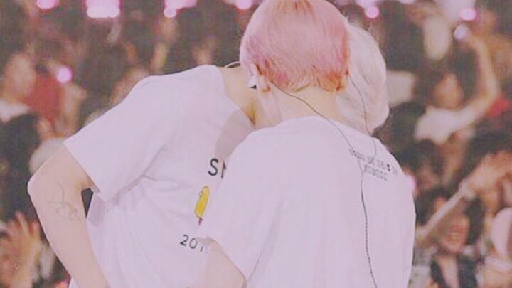 【تشانبايك】 سلسلة الحب السريّ المدعوم من الشركة بين بارك تشان يول وبيونغ كيونغ مؤخرًا!