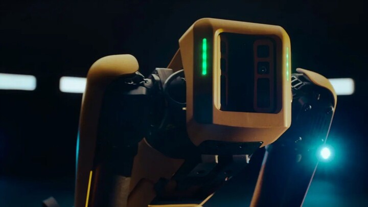 Video quảng cáo chó robot Spot: Robot có biết hợp tác không? Có thể giúp đỡ không? – “Với bạn, Spot 