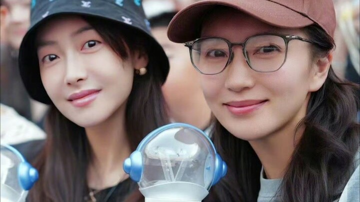 เซี่ยนดีมาก มีบริการหลังการขาย ไปเที่ยวด้วยกัน ถ่ายติ๊กต็อก ดูคอนเสิร์ต