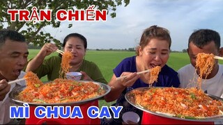 Trận Chiến " MÌ SỐT CHUA CAY " không Hồi Kết ( Gặp Phải Cao Thủ Ăn Mì ) ATĐQ  -148