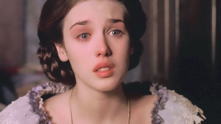 【Á Gia Ni】Người từng được công nhận là mỹ nhân số một nước Pháp, nhưng thời thơ ấu cha cô lại không 