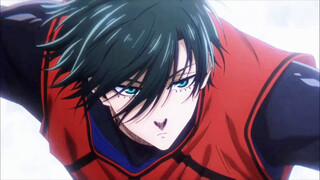 "Number one for lower eyelashes! How does he manage to look so handsome in every frame?!" [Blue Pris